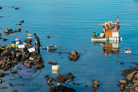 ¿Hay un lugar para vivir? / Is There a Place to Live?